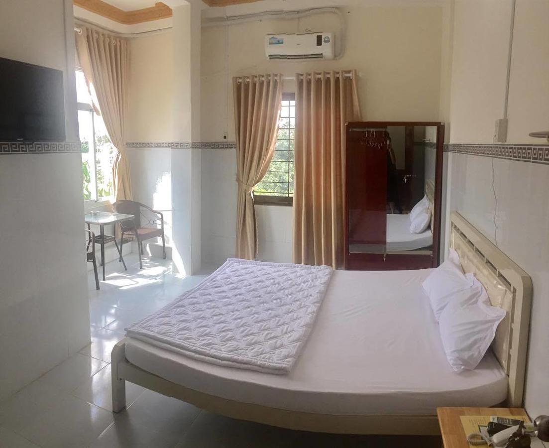 Tan Loc 2 Hotel Мітхо Екстер'єр фото